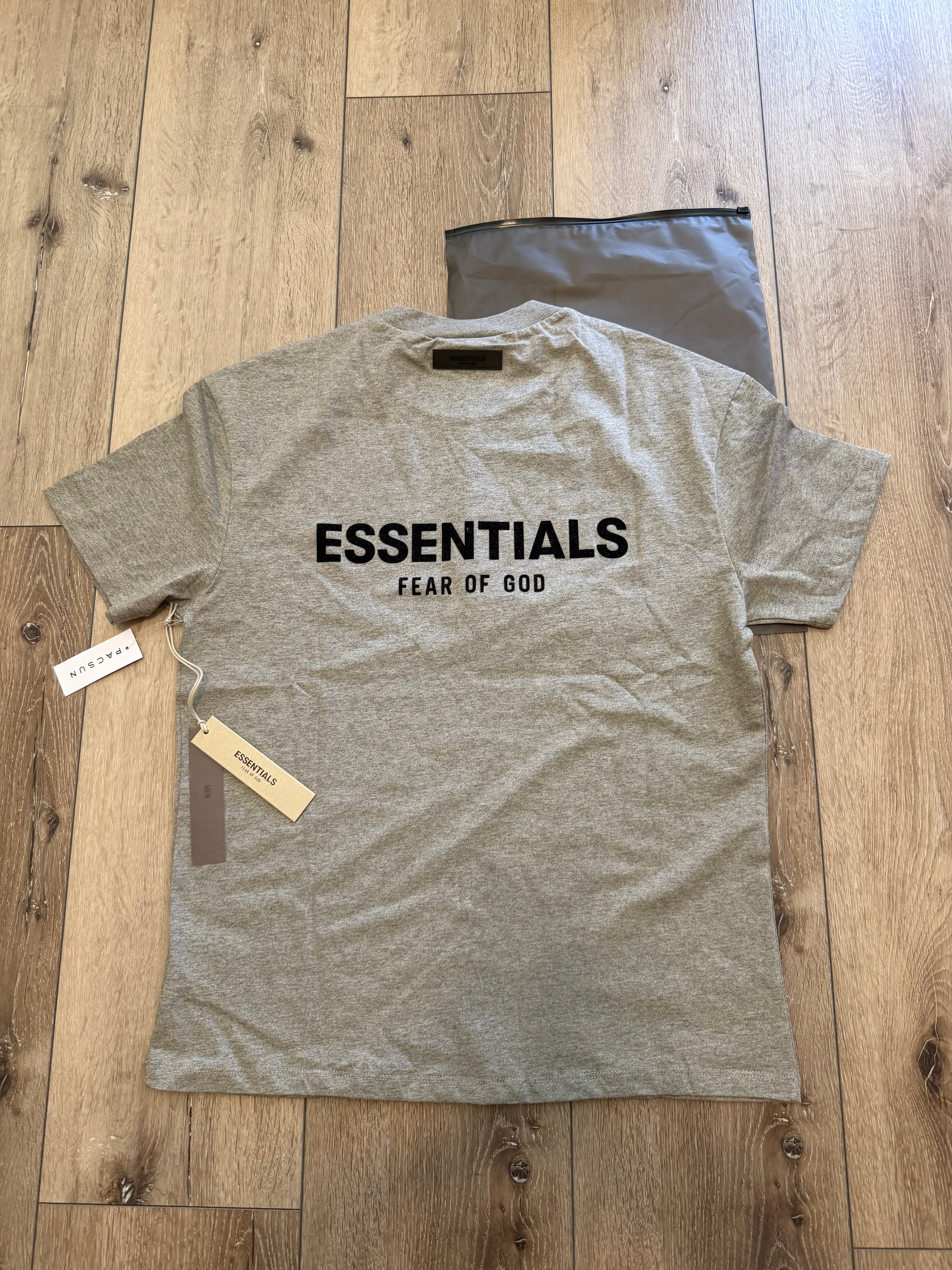 Bolsa 3 Camisas + 3 Shorts Essentials